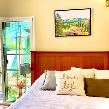 Sweet Tuscan Dreams-Private Entrance & Bathroom With Patio Los Angeles Exteriör bild