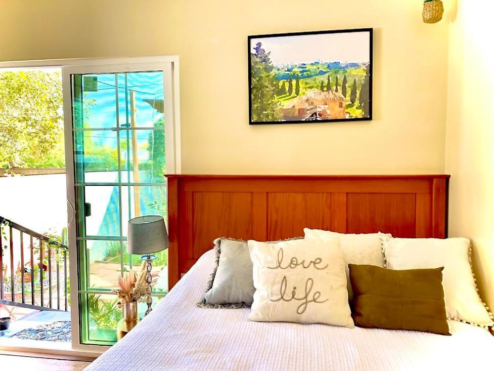 Sweet Tuscan Dreams-Private Entrance & Bathroom With Patio Los Angeles Exteriör bild